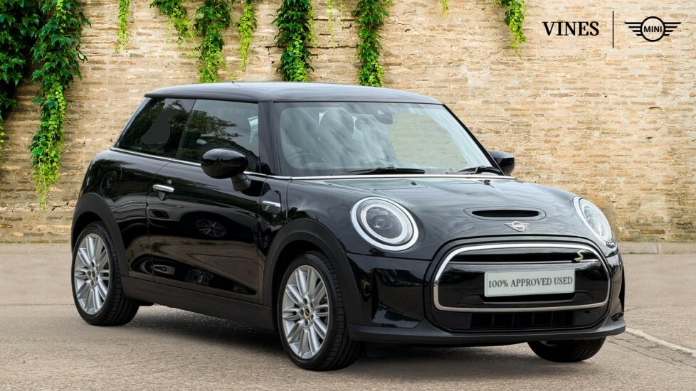 Mini Hatch Level 2 Black