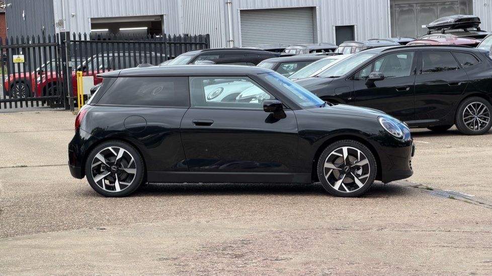 Mini Hatch Cooper Se HT25XOS Black #3