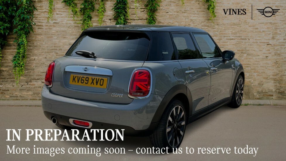 Mini Hatch 5-Door Hatch Cooper Exclusive Grey