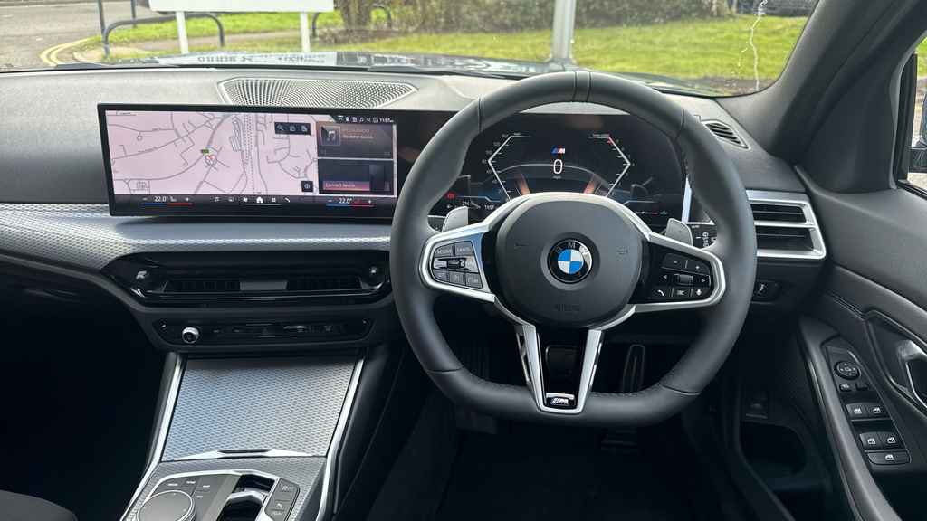 BMW 3 Series 320I M Sport Touring GV75YVA #5