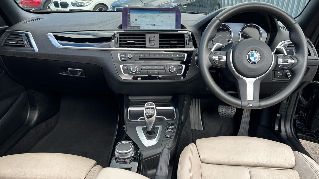 BMW 2 Series 220D M Sport Convertible Black #4