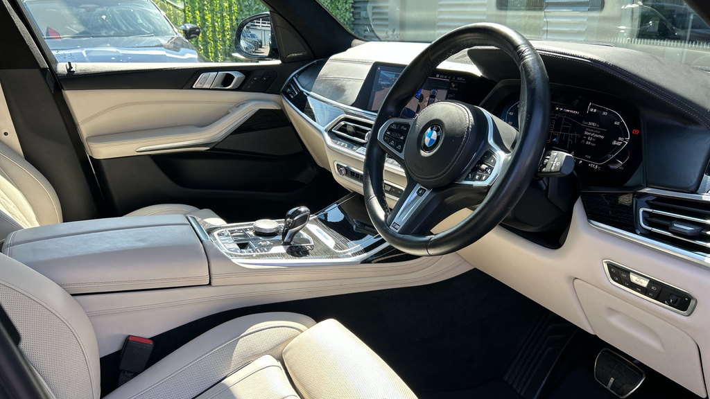 BMW X7 X7 M50i YG70FYX #6
