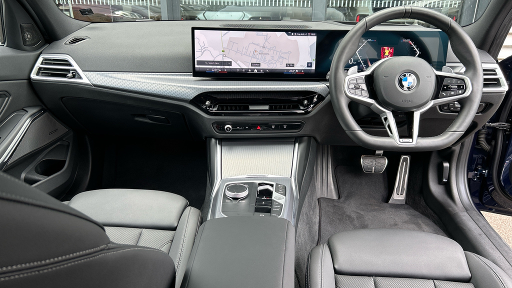 BMW 3 Series 320I M Sport Touring YH75ZHC  #4