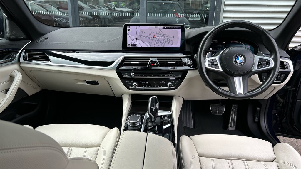 BMW 5 Series 520D Xdrive M Sport Saloon  #4