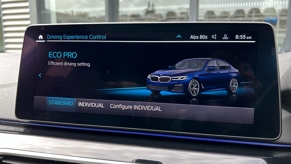 BMW 5 Series M550i Xdrive Blue #31