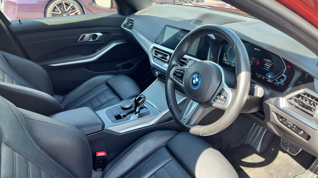 BMW 3 Series 330E M Sport Saloon HT71LXN  #6