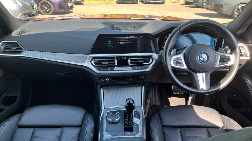 BMW 3 Series 330E M Sport Saloon HT71LXN  #4