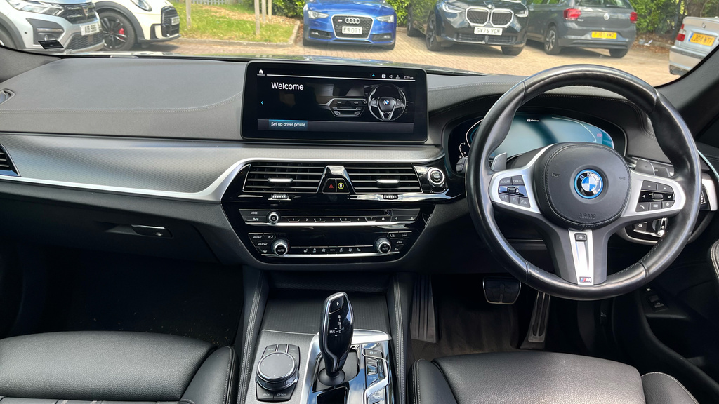 BMW 5 Series 530E M Sport Saloon CA23EWH  #4