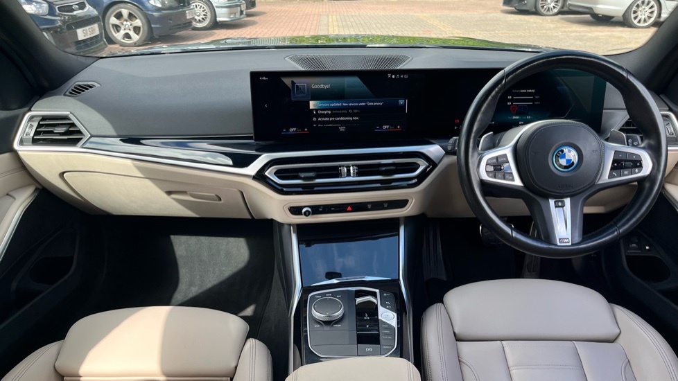 BMW 3 Series 330E Xdrive M Sport Touring GU72UPE #4
