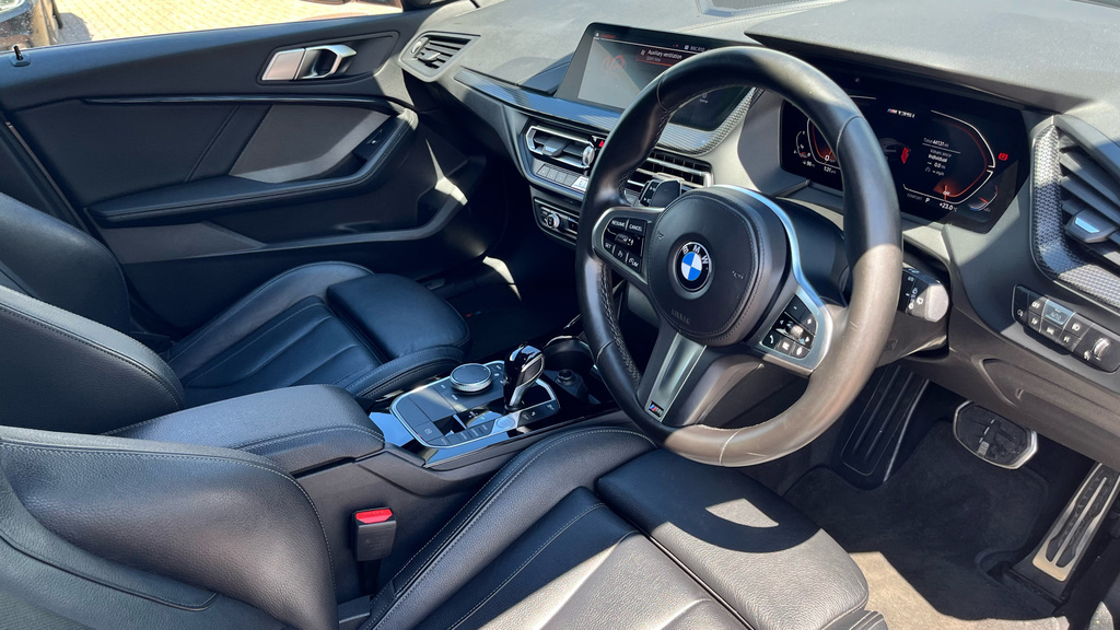 BMW 1 Series M135i Xdrive EA22UKM #6