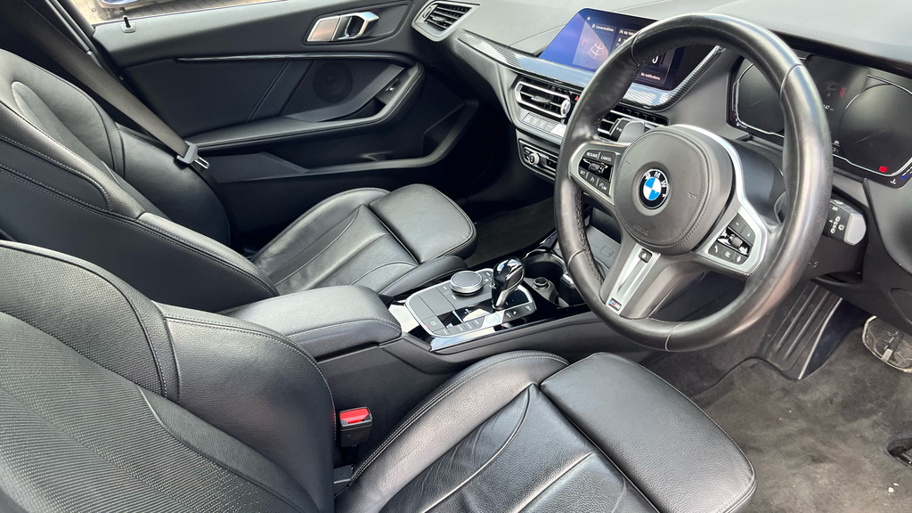 BMW 1 Series 120D Xdrive M Sport #6