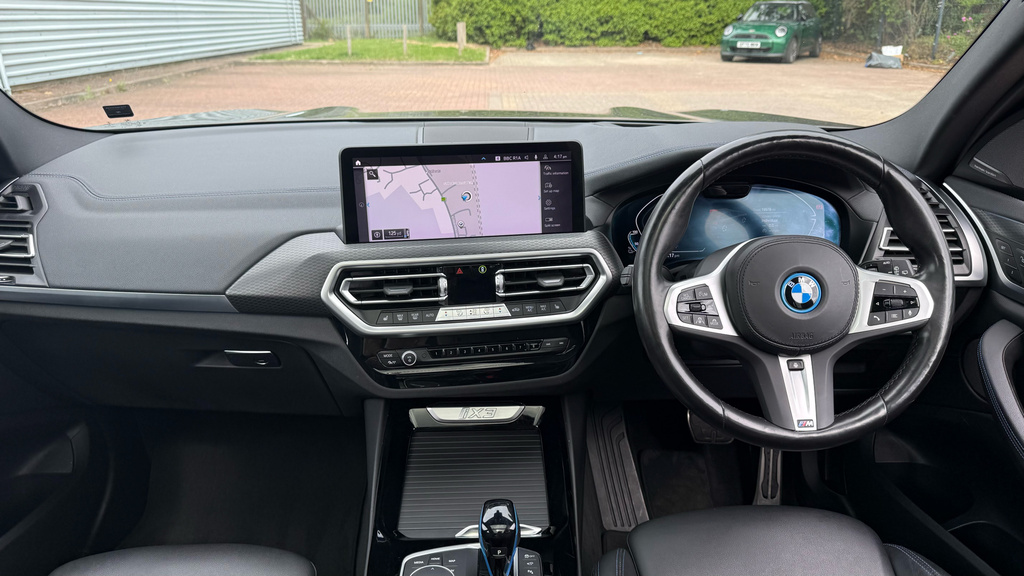 BMW iX3 Ix3 M Sport Pro GL22WLZ Grey #4
