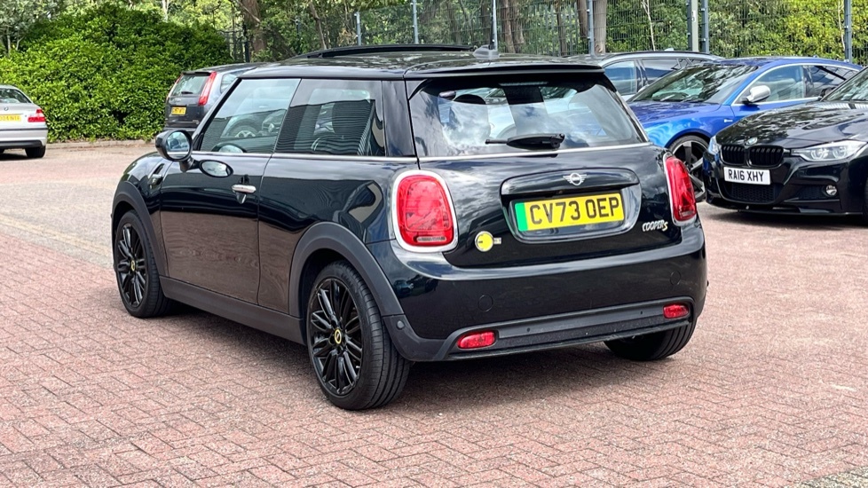 Mini Hatch Level 3 CV73OEP Black #2