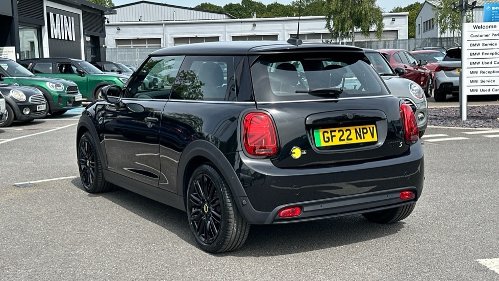 Mini Hatch Level 2 Black #2