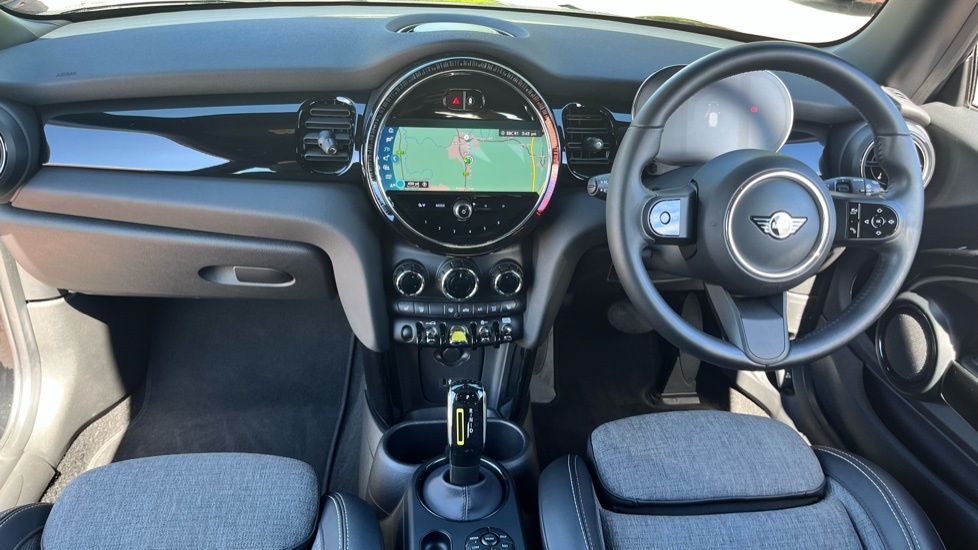Mini Hatch Level 2 Black #4