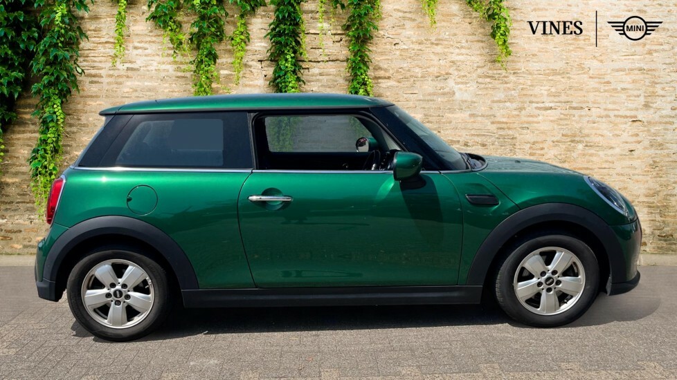 Mini Hatch 3-Door Hatch One Classic SN22GKD Green #3