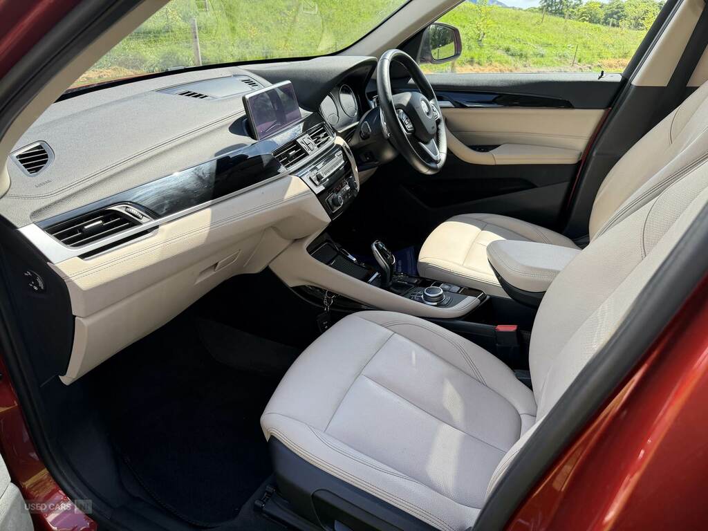BMW X1 Sdrive 20I 178 Xline Step UGZ9769 Orange #4