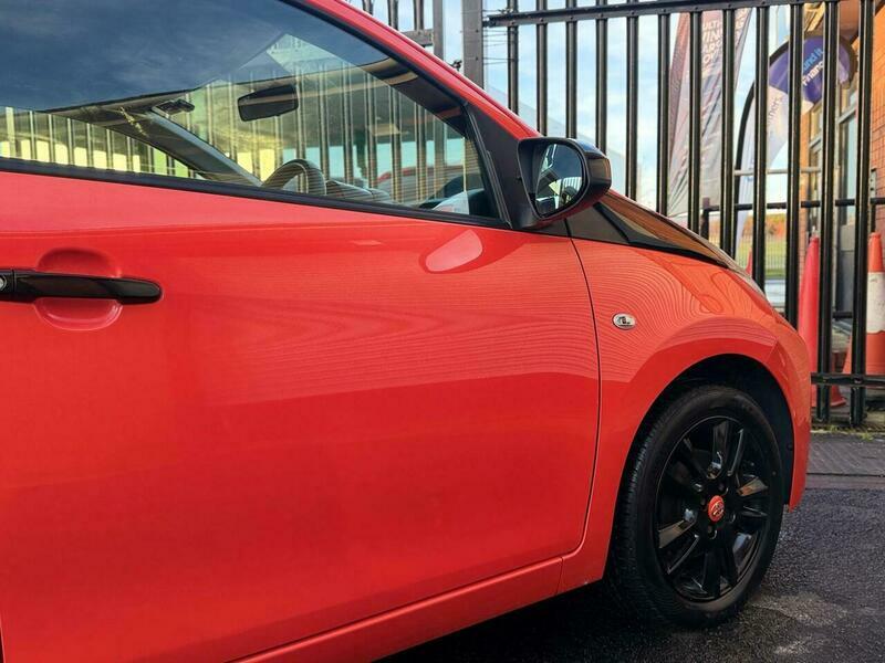 Toyota Aygo 1.0 Vvt-i X-cite Euro MD15DTX Orange #6