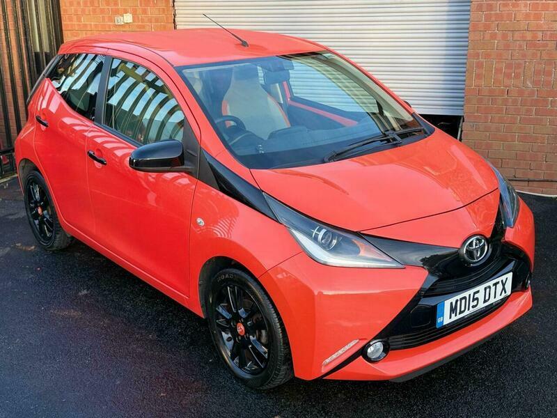 Toyota Aygo 1.0 Vvt-i X-cite Euro MD15DTX Orange #2