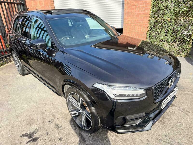 Volvo XC90 2.0 D5 Powerpulse R-design LR67WEC Black #3