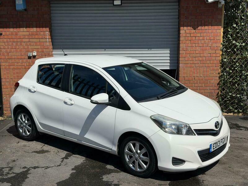 Toyota Yaris 1.33 Dual Vvt-i Tr White