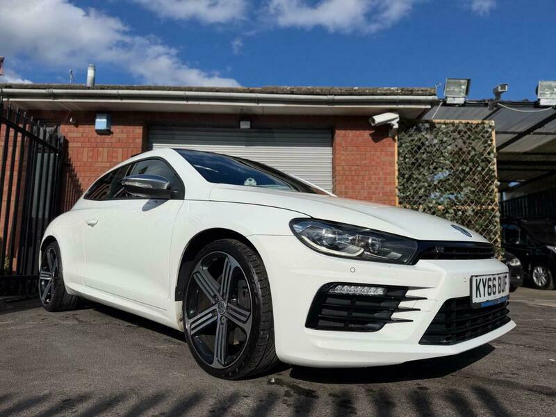 Volkswagen Scirocco 2.0 Tsi Bluemotion Tech White #6