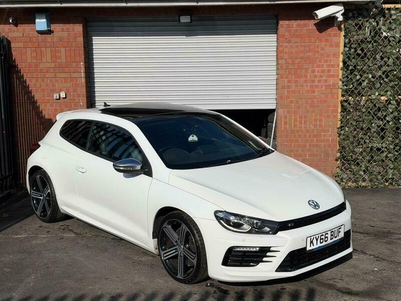 Volkswagen Scirocco 2.0 Tsi Bluemotion Tech White #5