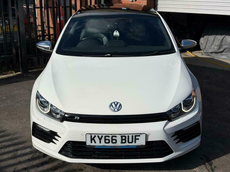 Volkswagen Scirocco 2.0 Tsi Bluemotion Tech White #2