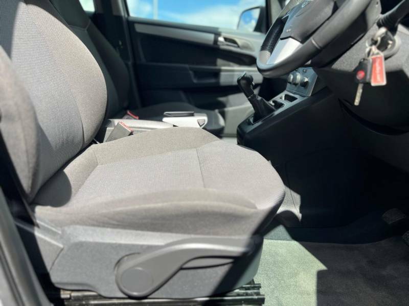 Vauxhall Zafira 1.6I 115 Active Silver #10