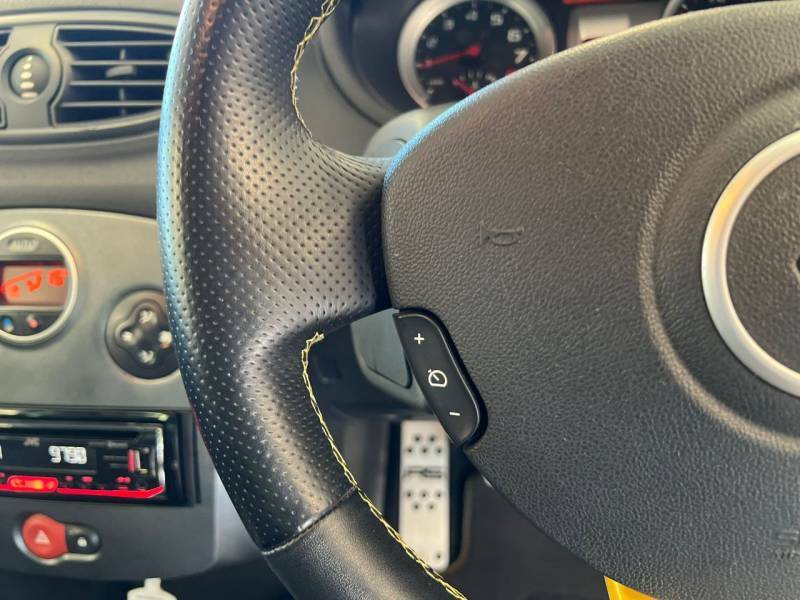 Renault Clio Hatchback 1.2 16V Extreme 200756 Black #19