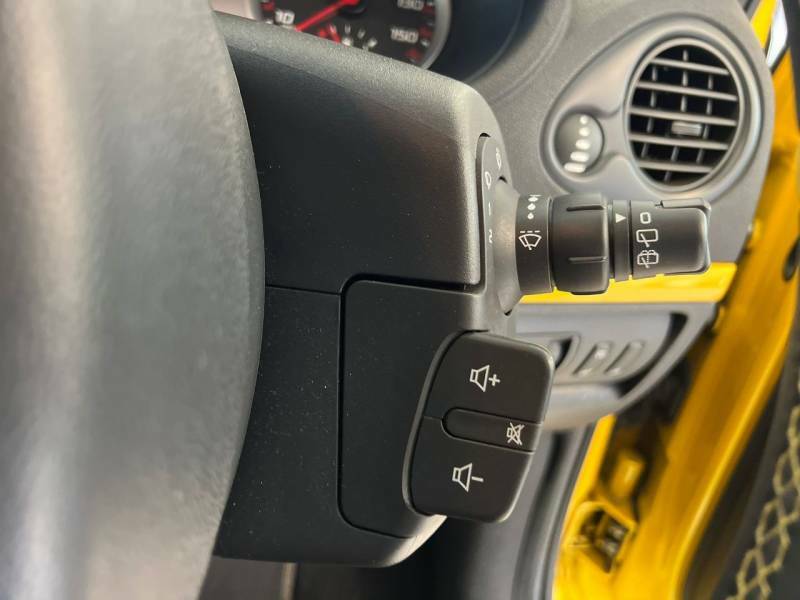 Renault Clio Hatchback 1.2 16V Extreme 200756 Black #17