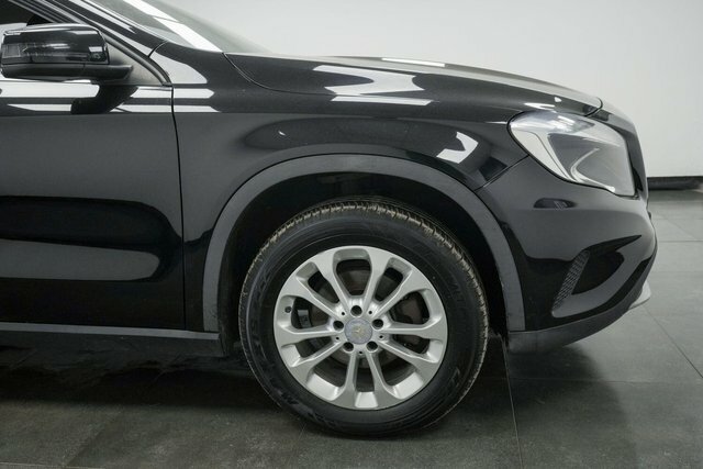 Mercedes-Benz GLA Class 1.6 Gla200 Se Euro 6 S S NX66KPJ Black #4