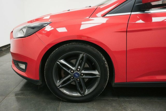 Ford Focus 1.5 Tdci Zetec Euro 6 S S FN65ZNB Red #5