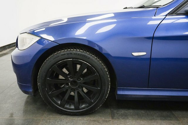 BMW 3 Series 2.0 318D Se Touring Euro 5 Blue #5