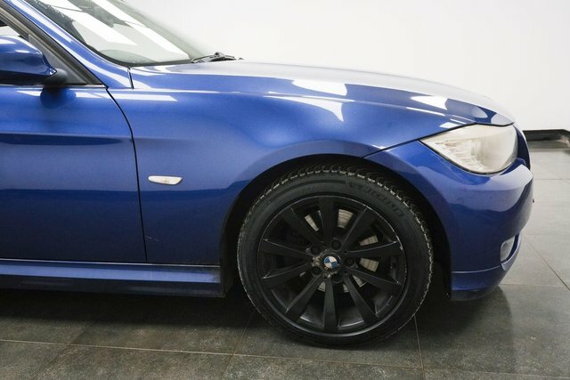 BMW 3 Series 2.0 318D Se Touring Euro 5 Blue #4
