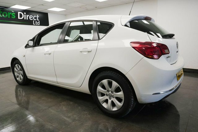 Vauxhall Astra 1.6I Design Euro 6 K123SJJ White #6