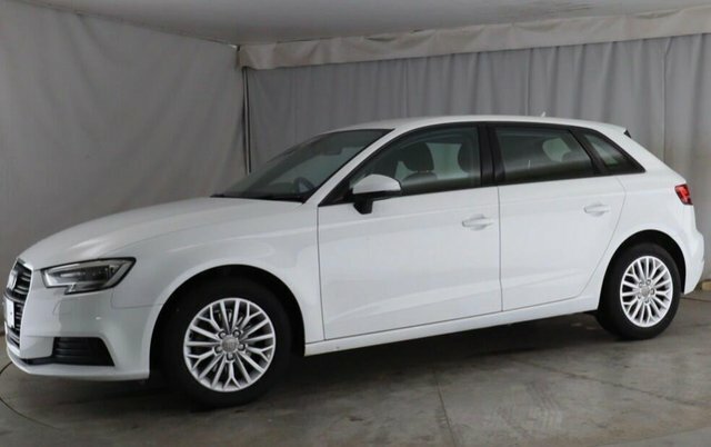 Audi A3 Tdi S Line Black Edition Red #2