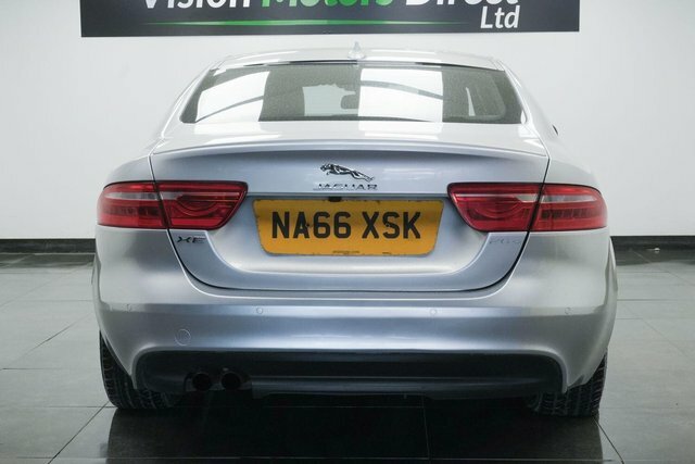 Jaguar XE 2.0D R-sport Euro 6 S S NA66XSK Black #2