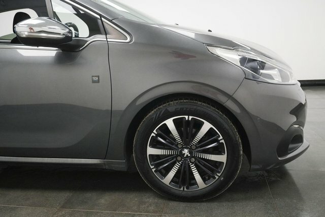 Peugeot 208 1.2 Puretech Tech Edition Euro 6 S S PK68EPX Grey #4