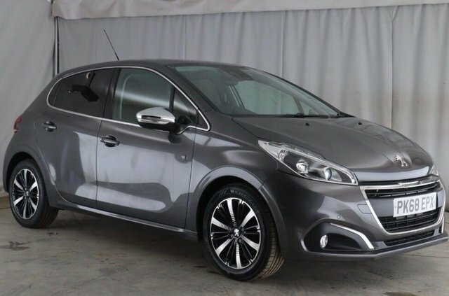Peugeot 208 1.2 Puretech Active Hatchback Grey #1