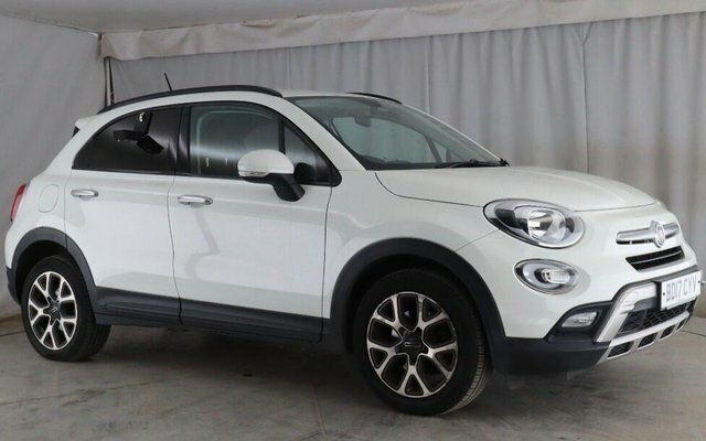 Fiat 500X 1.6 Multijetii Cross Euro 6 S S White