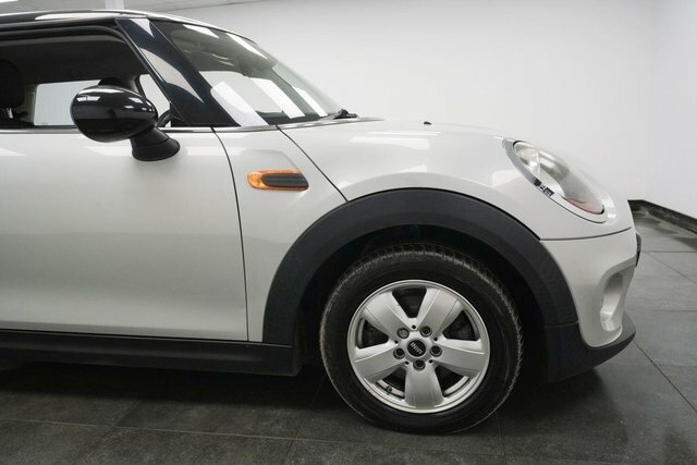 Mini Hatch 1.5 Cooper Euro 6 S S NU14GCK Silver #4