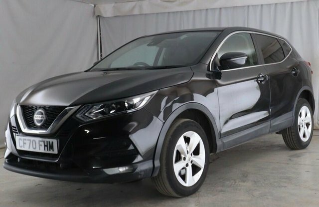 Nissan Qashqai 1.3 Dig-t Acenta Premium Euro 6 S S CF70FHM Black #2