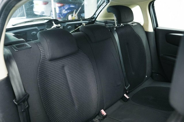 Citroen C4 1.6 Vtr Plus Hdi 107 Bhp Grey #11