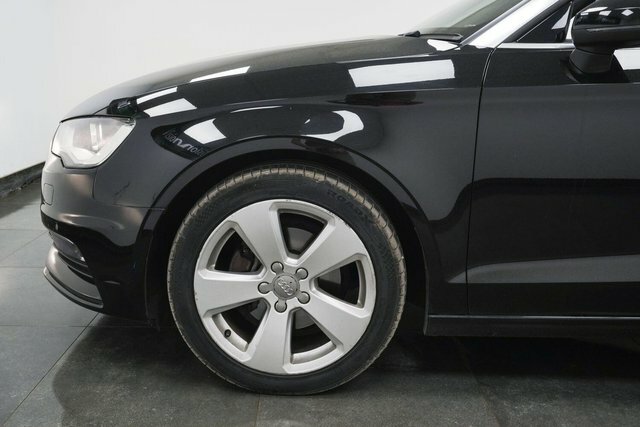 Audi A3 Cabriolet 2.0 Tdi Sport S Tronic Euro 6 S S Black #5