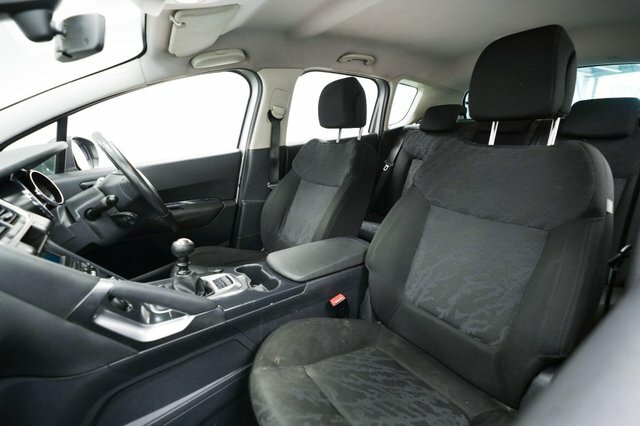Peugeot 3008 Suv  #21