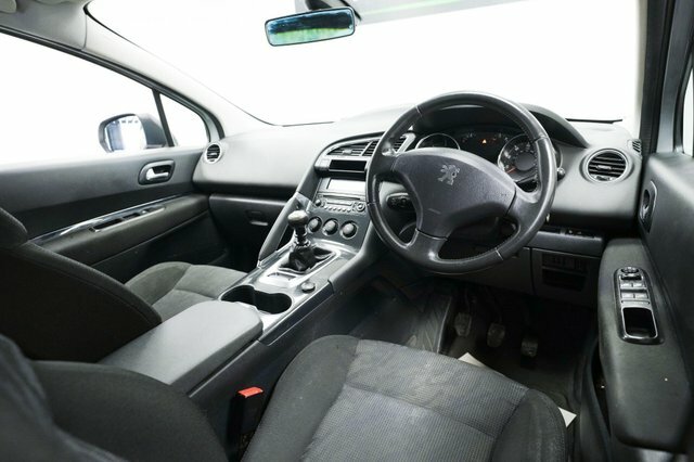 Peugeot 3008 Suv  #8