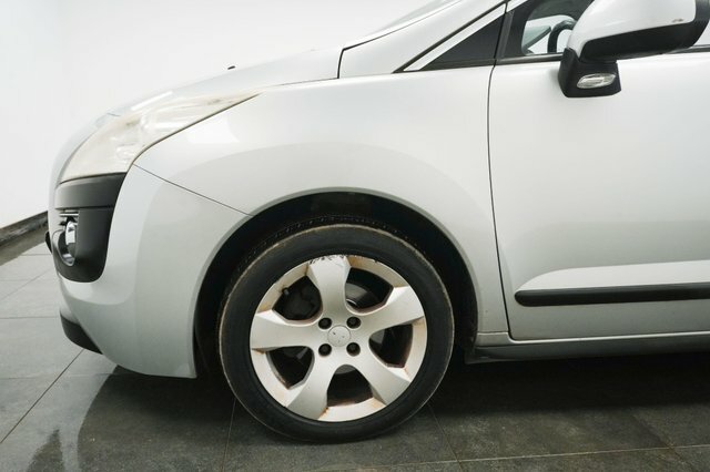 Peugeot 3008 1.6 Hdi Sport Euro 5 Silver #5