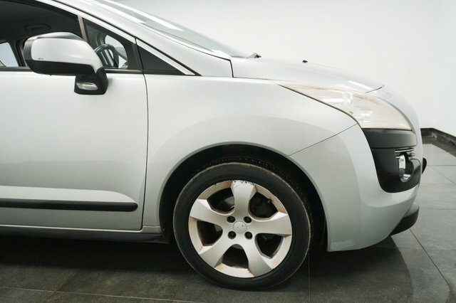 Peugeot 3008 1.6 Hdi Sport Euro 5 Silver #4