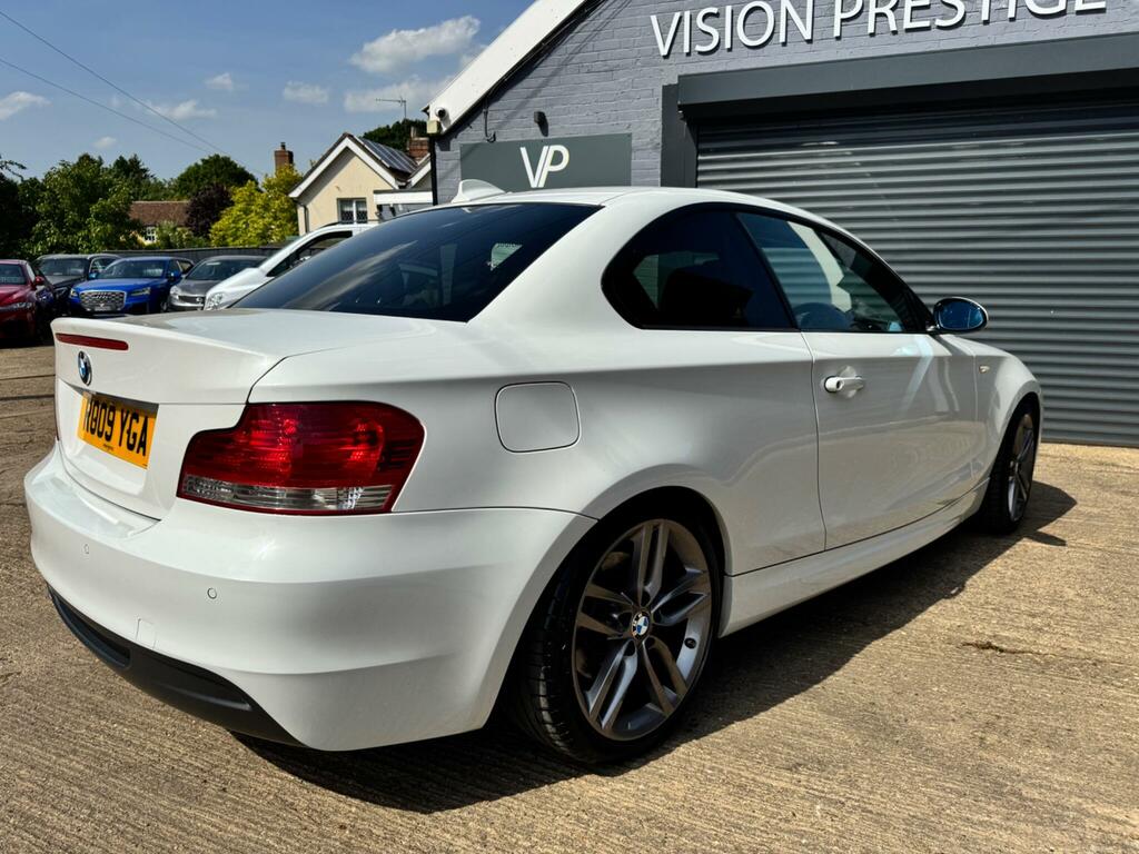 BMW 1 Series 2.0 120D M Sport Steptronic Euro 4 RO09YGA  #5